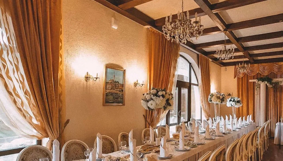 Фото №15 зала Банкетный зал «Санторини»