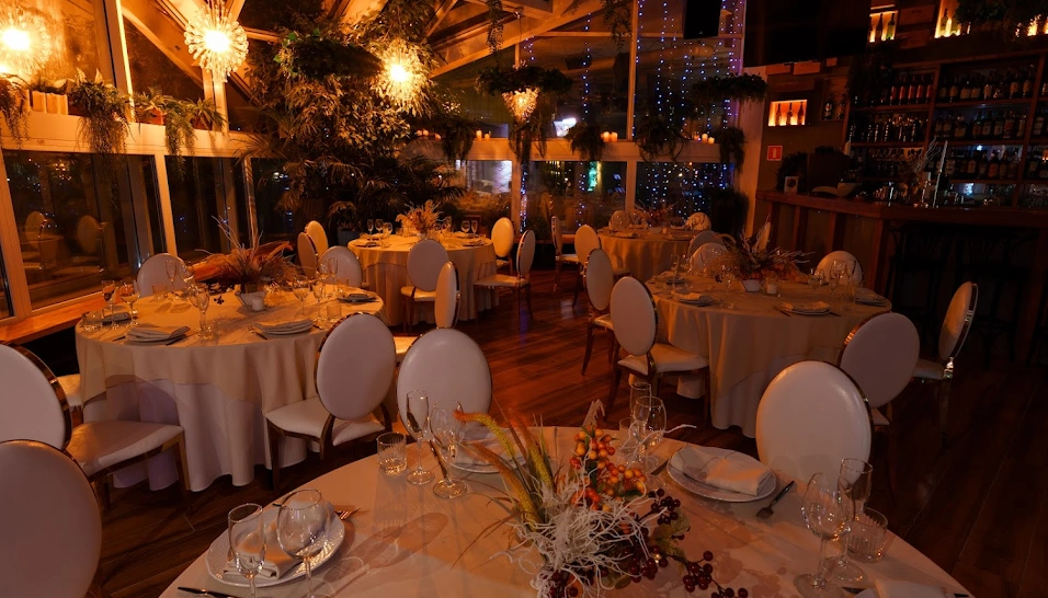 Фото №8 зала Ресторан