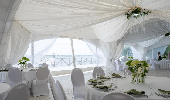 Фото №17 зала Солнечный берег