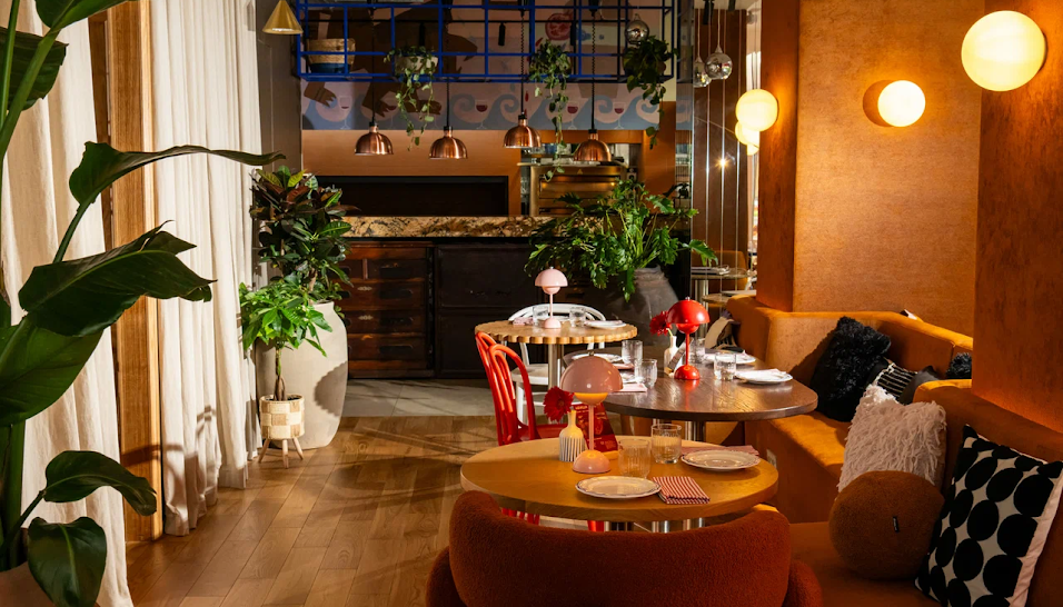 Фото №4 зала Зал "Кальянный"