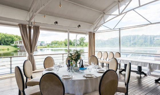 Фото №8 зала Шатер на пирсе №4