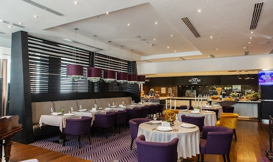 Фото №2 зала Ресторан "Новум"