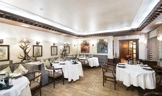 Фото №3 зала Ресторан