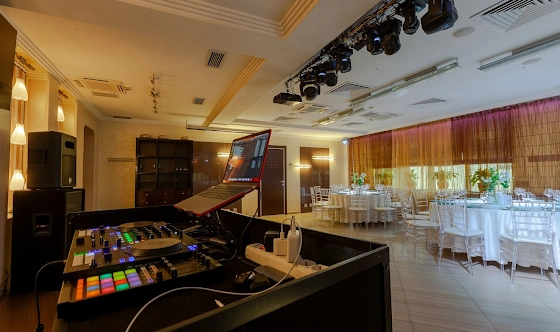 Фото №13 зала Основной зал