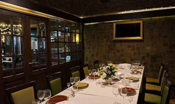 Фото №4 зала VIP-комната караоке 2 