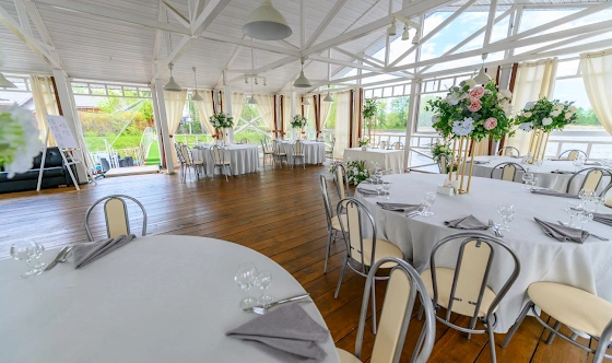 Фото №9 зала Зал на воде