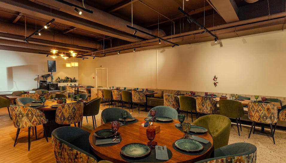 Фото №13 зала Зал 2 этажа 