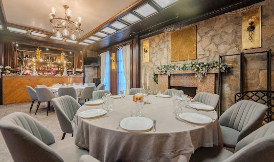 Фото №16 зала Зал с камином