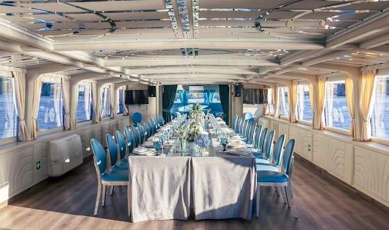 Фото №1 зала Палуба