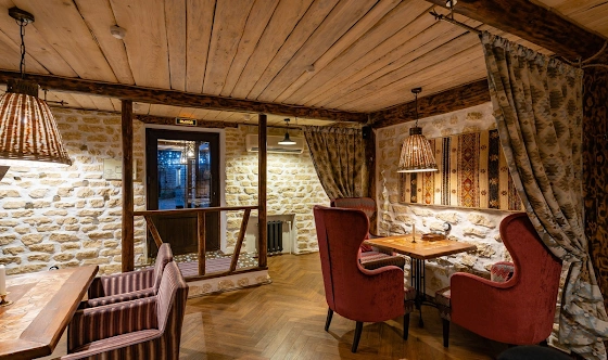 Фото №9 зала Банкетный зал ресторана "ГРОТ"