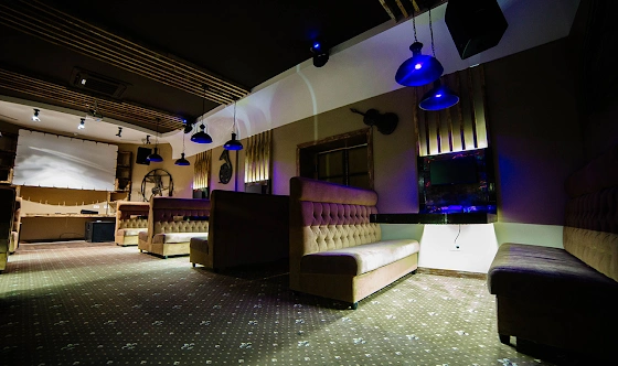 Фото №1 зала Караоке-зал