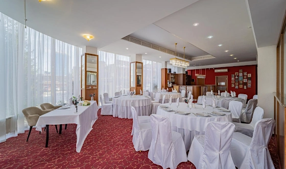 Фото №3 зала Ресторация