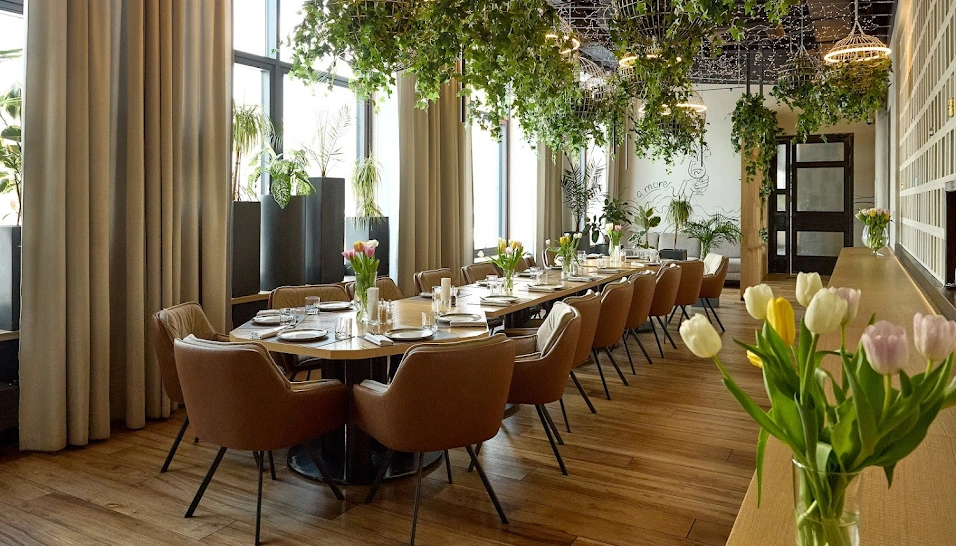 Фото №5 зала Ресторан «Корова A More»