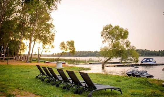 Фото №4 зала Веранда на воде