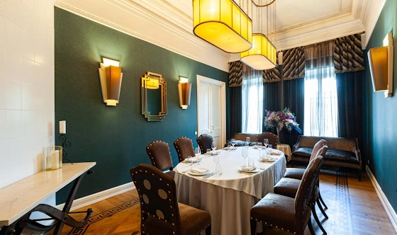 Фото №1 зала Обойный зал