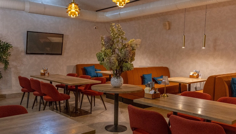 Фото №3 зала Зал «Цоколь»