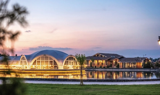 Фото №7 зала Банкетный зал «На озере»