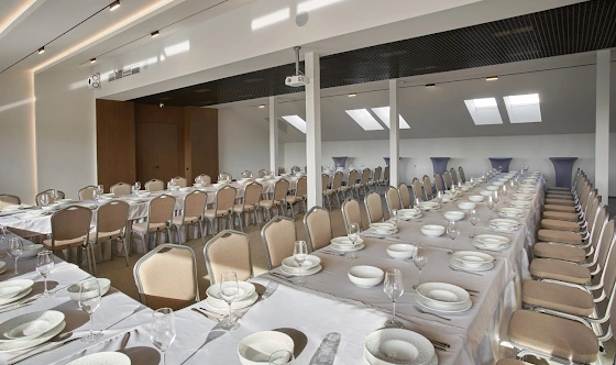 Фото №3 зала LOTOS CONGRESS