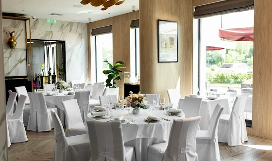 Фото №4 зала Ресторан «Метаморфозы»