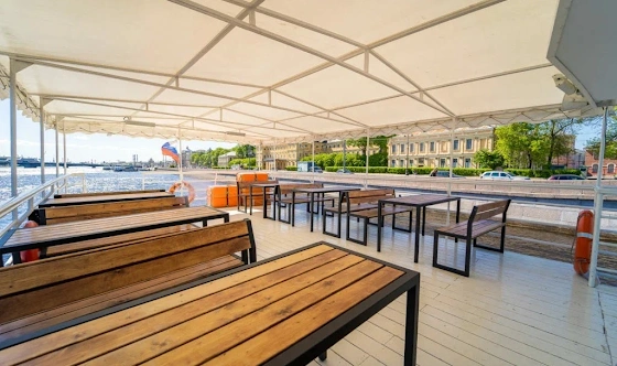 Фото №7 зала Палуба