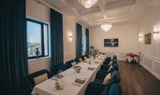 Фото №1 зала VIP-зал RUSSKI 