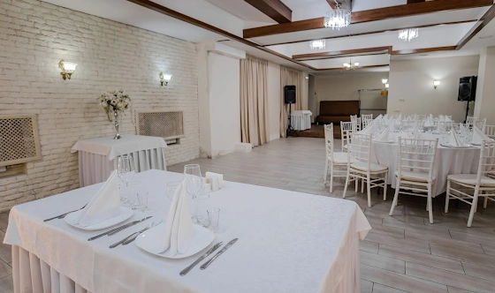 Фото №2 зала Малый зал Crystal