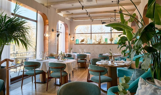 Фото №2 зала Нижняя палуба