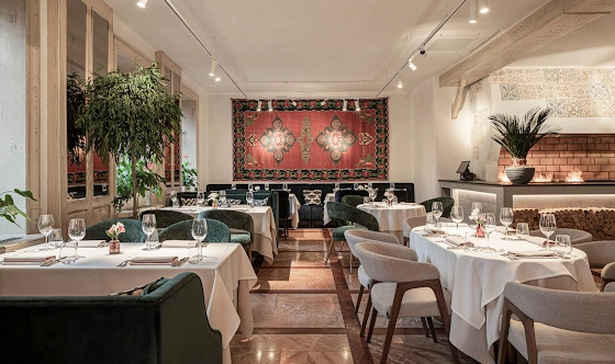 Фото №12 зала Зал «Изумрудный»