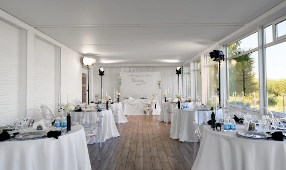 Фото №8 зала Зал «У озера»