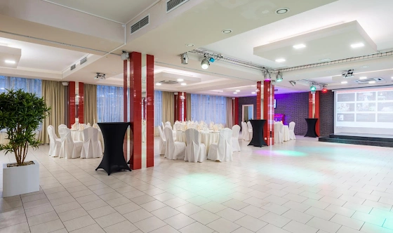 Фото №20 зала Основной зал