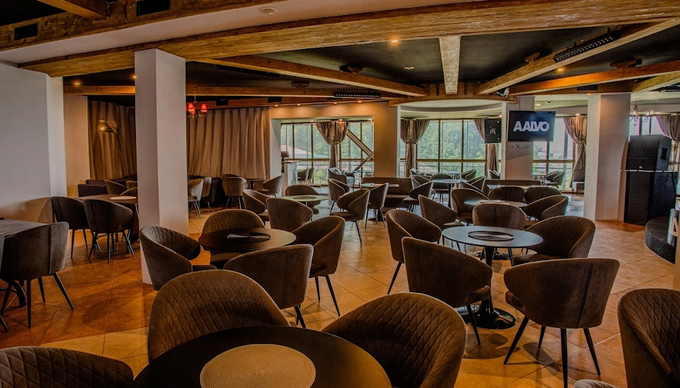 Фото №4 зала Основной зал