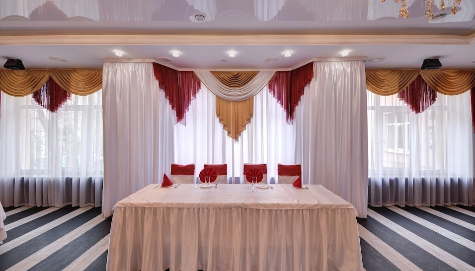 Фото №5 зала Зал "Рубиновый"