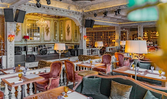 Фото №12 зала Зал «Амфитеатр»