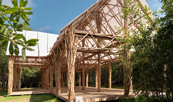 Фото №3 зала Свадебный павильон