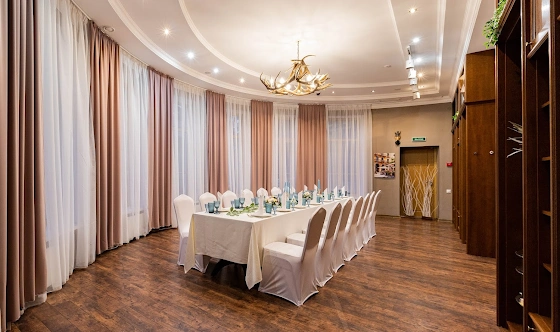 Фото №5 зала Зал "Библиотека"