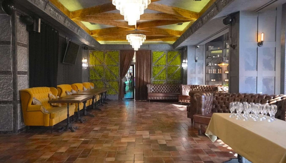 Фото №6 зала Сценический зал