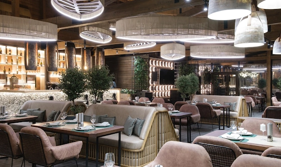 Фото №1 зала Новый летний ресторан Шале