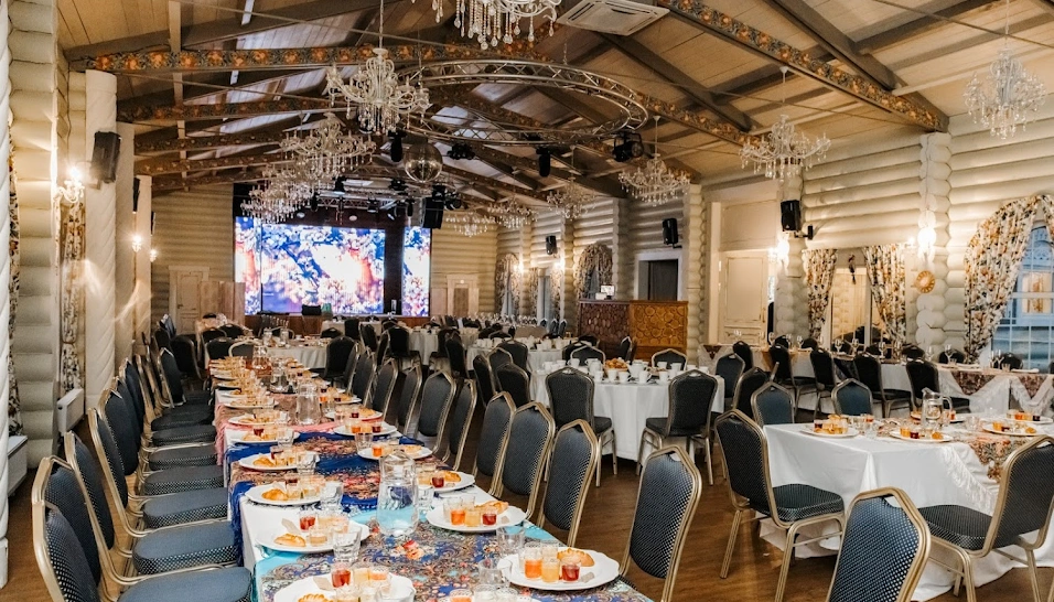 Фото №4 зала Пир горой