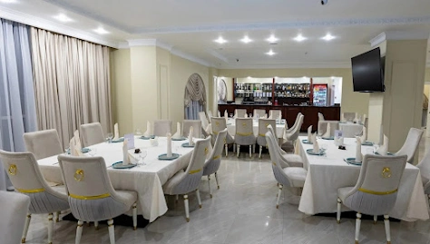 Фото №3 зала Ресторан «Версаль»