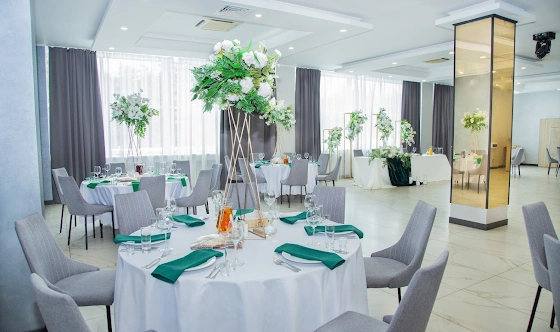 Фото №3 зала Ресторан «Амакс»