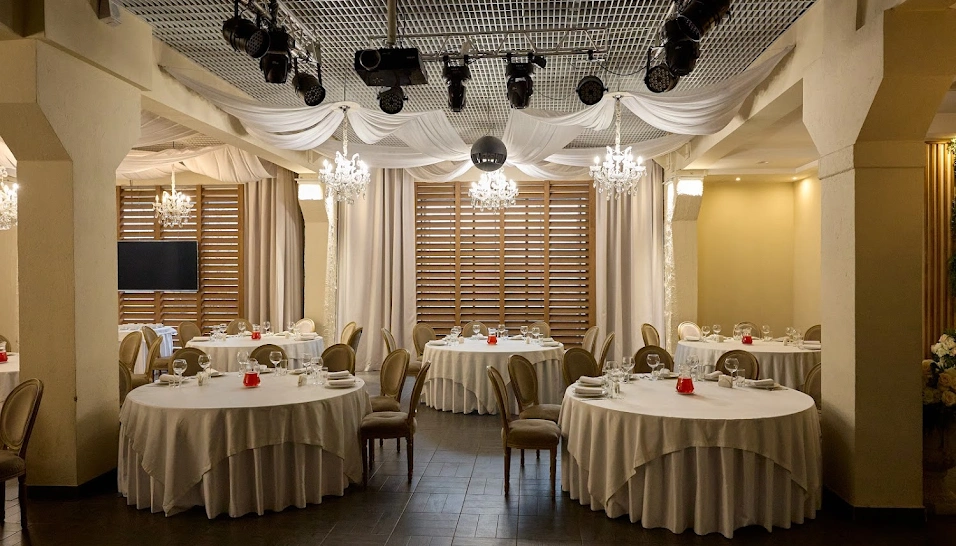 Фото №1 зала Банкетный зал «Каре»