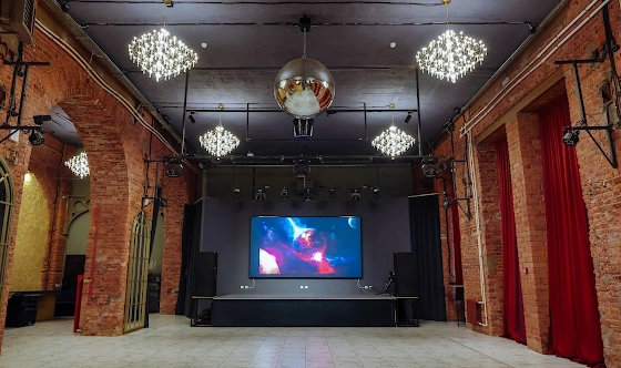 Фото №2 зала Лофт Mars