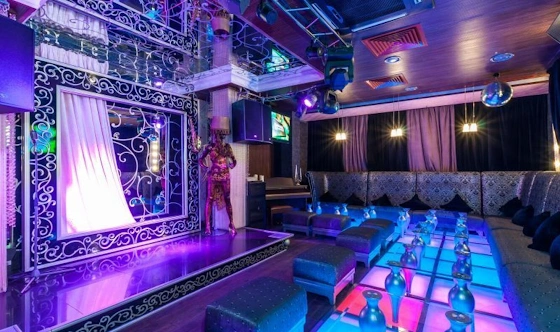 Фото №2 зала Караоке-зал 