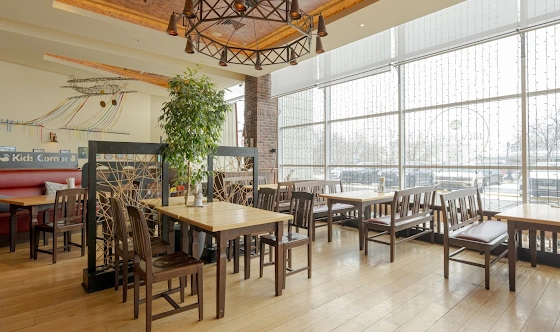 Фото №5 зала Ресторан "Brauplatz"