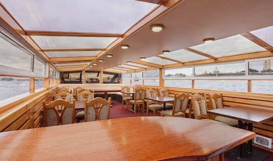 Фото №4 зала Палуба 