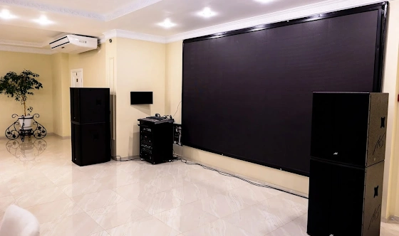 Фото №4 зала Ресторан «Версаль»