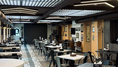 Фото №1 зала Основной зал «Reader's Pub»