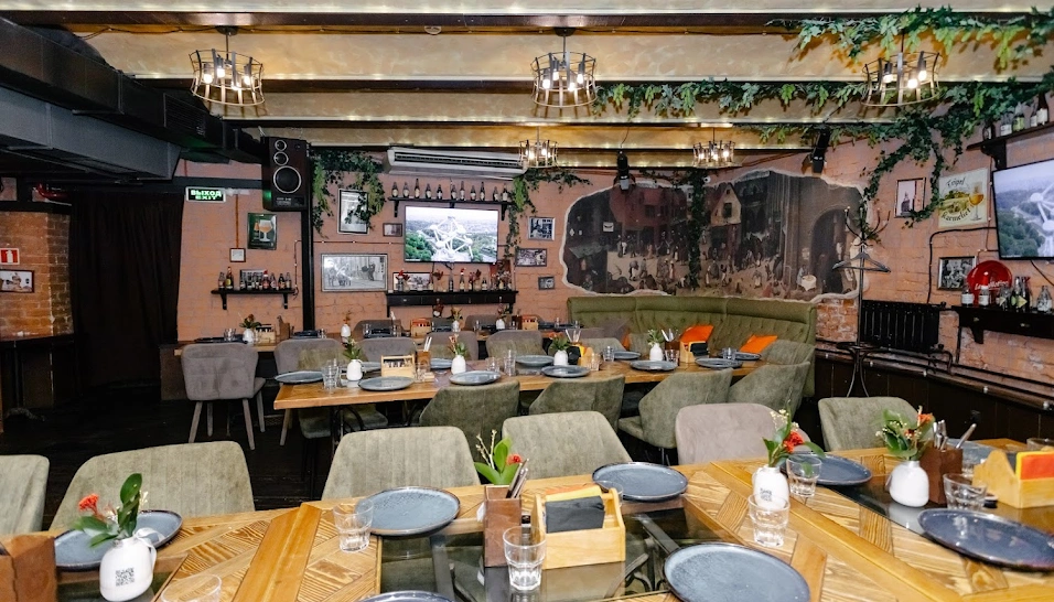 Фото №2 зала Зал "Брюгге"