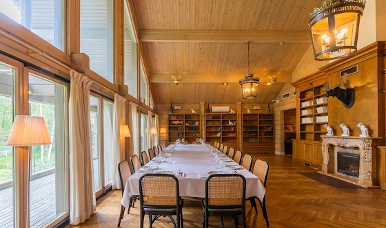 Фото №12 зала Библиотека