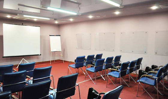 Фото №2 зала Конференц-зал «Класс»